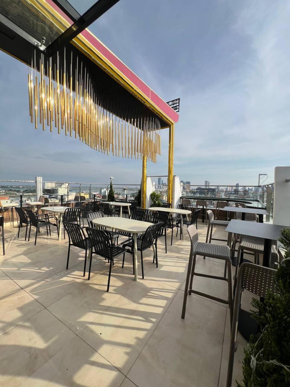Residence 110 Пном Пен Екстериор снимка